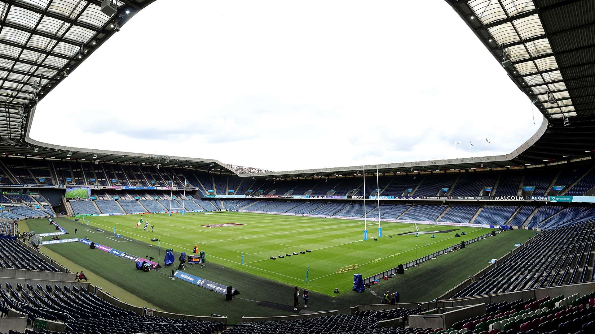 担着重要角 担着重要角